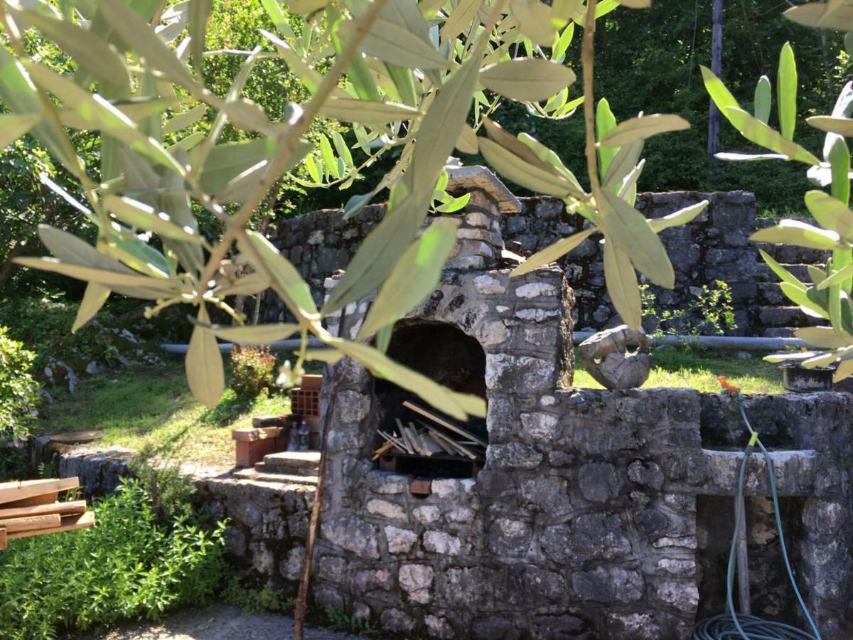 Rent House Orahovo Villa Virpazar Eksteriør billede